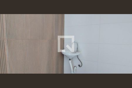 Lavabo de apartamento à venda com 2 quartos, 73m² em Vila Mazzei, Santo André