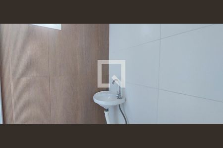 Lavabo de apartamento à venda com 2 quartos, 73m² em Vila Mazzei, Santo André