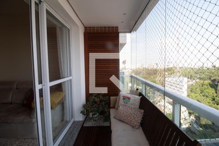 Varanda de apartamento à venda com 3 quartos, 83m² em Pinheiros, São Paulo