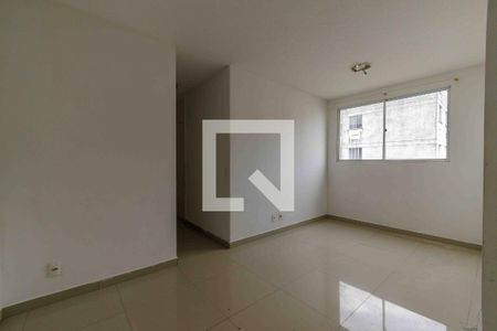 Sala de apartamento para alugar com 2 quartos, 48m² em Vargem Pequena, Rio de Janeiro