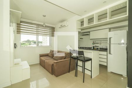 Sala de apartamento para alugar com 2 quartos, 48m² em Jardim Itu, Porto Alegre