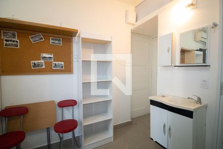 Sala/Cozinha americana de kitnet/studio para alugar com 1 quarto, 20m² em Ipanema, Rio de Janeiro