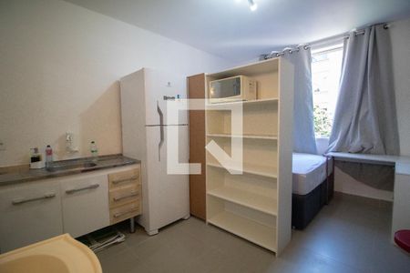 Sala/Cozinha americana de kitnet/studio para alugar com 1 quarto, 20m² em Ipanema, Rio de Janeiro