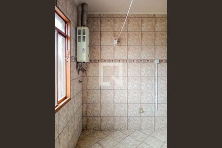 Casa de condomínio à venda com 250m², 6 quartos e 3 vagas Casa de condomínio à venda com 250m², 6 quartos e 3 vagasÁrea de Serviço