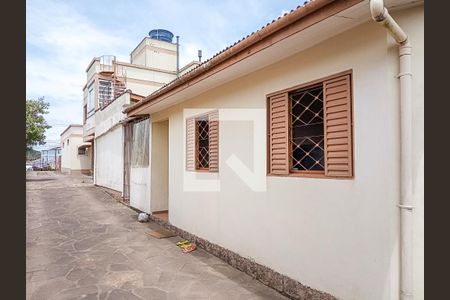 Casa de condomínio à venda com 250m², 6 quartos e 3 vagas Casa de condomínio à venda com 250m², 6 quartos e 3 vagasÁrea comum