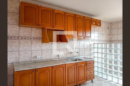 Casa de condomínio à venda com 250m², 6 quartos e 3 vagas Casa de condomínio à venda com 250m², 6 quartos e 3 vagasCozinha