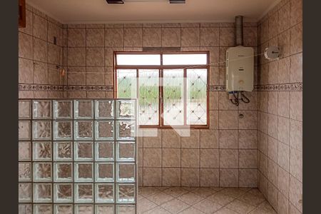 Casa de condomínio à venda com 250m², 6 quartos e 3 vagas Casa de condomínio à venda com 250m², 6 quartos e 3 vagasÁrea de Serviço