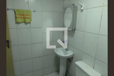 Banheiro de apartamento à venda com 2 quartos, 48m² em Cooperativa, Santo André