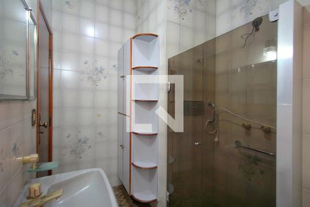 Banheiro de apartamento para alugar com 1 quarto, 79m² em Concórdia, Belo Horizonte