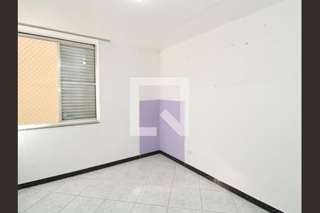 Quarto 2 de apartamento para alugar com 2 quartos, 65m² em Vila Constança, São Paulo