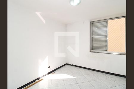 Quarto 1 de apartamento para alugar com 2 quartos, 65m² em Vila Constança, São Paulo