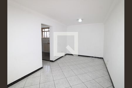 Sala de apartamento para alugar com 2 quartos, 65m² em Vila Constança, São Paulo