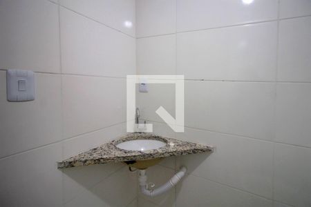 Banheiro de apartamento para alugar com 1 quarto, 90m² em Concórdia, Belo Horizonte