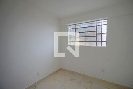 Quarto 1 de apartamento para alugar com 1 quarto, 90m² em Concórdia, Belo Horizonte