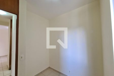 Quarto 1 de apartamento para alugar com 3 quartos, 60m² em Vila Ivone, São Paulo