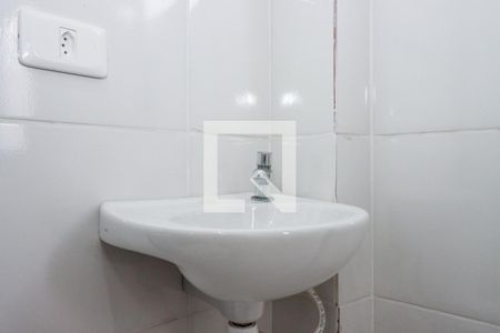 Banheiro da Suíte  de kitnet/studio para alugar com 1 quarto, 35m² em Capão Redondo, São Paulo