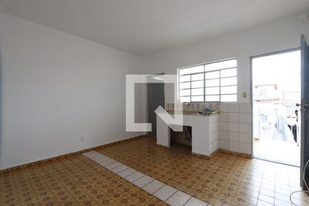 Cozinha de casa para alugar com 1 quarto, 60m² em Vila Alpina, São Paulo