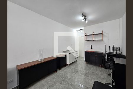 Sala de kitnet/studio à venda com 1 quarto, 35m² em Liberdade, São Paulo