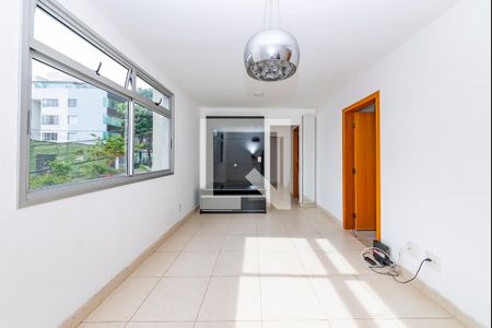 Sala de apartamento para alugar com 3 quartos, 75m² em Nova Granada, Belo Horizonte