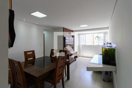 Sala de apartamento para alugar com 3 quartos, 69m² em Manacás, Belo Horizonte