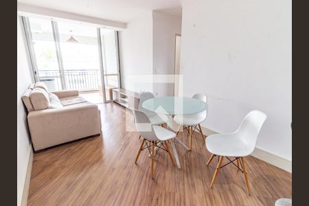 Sala de apartamento para alugar com 2 quartos, 64m² em Vila Regente Feijó, São Paulo