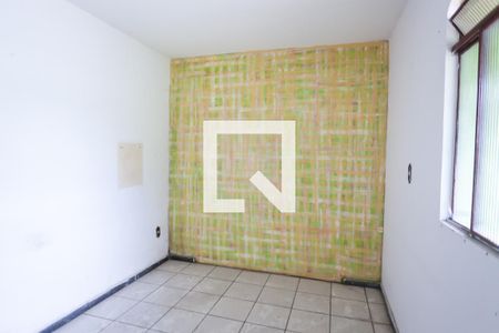 Casa à venda com 2 quartos, 120m² em Centro, Contagem