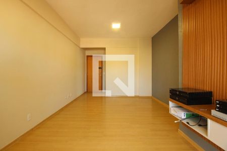 Sala  de apartamento à venda com 3 quartos, 88m² em Vila Paris, Belo Horizonte