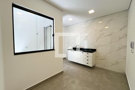 Sala/Cozinha de apartamento para alugar com 1 quarto, 40m² em Jardim Santo Elias, São Paulo