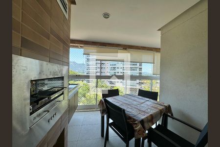 Varanda de apartamento à venda com 2 quartos, 80m² em Barra da Tijuca, Rio de Janeiro