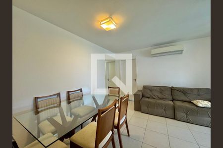 Sala de apartamento à venda com 2 quartos, 80m² em Barra da Tijuca, Rio de Janeiro