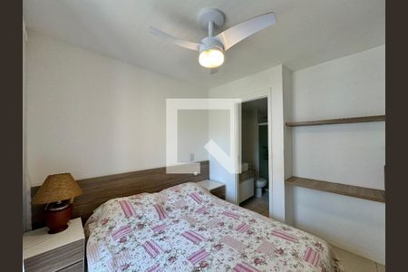 Suíte de apartamento à venda com 2 quartos, 80m² em Barra da Tijuca, Rio de Janeiro