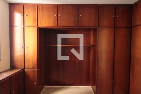 Quarto de apartamento à venda com 1 quarto, 55m² em Vila Gomes Cardim, São Paulo