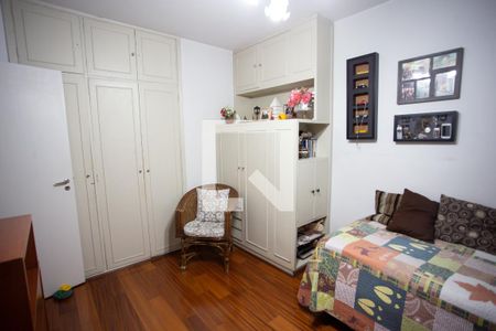 QUARTO 1 de apartamento à venda com 3 quartos, 210m² em Lapa, São Paulo