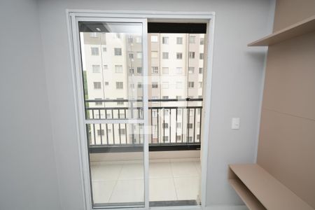 Sala de apartamento para alugar com 2 quartos, 44m² em Usina Piratininga, São Paulo