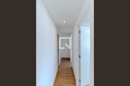 Corredor de apartamento à venda com 2 quartos, 62m² em Vila Buarque, São Paulo