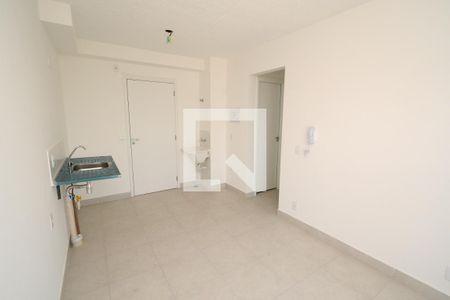 Sala/Cozinha de apartamento para alugar com 2 quartos, 35m² em Socorro, São Paulo