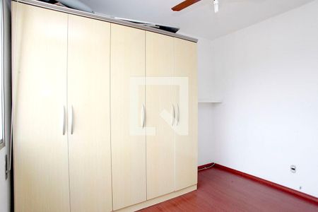 Quarto de apartamento à venda com 1 quarto, 45m² em Partenon, Porto Alegre