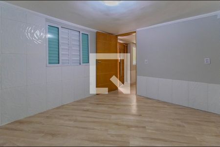 Quarto de casa para alugar com 2 quartos, 80m² em Bosque da Saúde, São Paulo