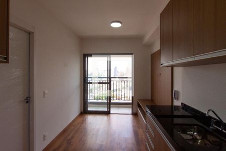 Sala de apartamento para alugar com 1 quarto, 31m² em Vila Prudente, São Paulo