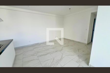 Sala/Cozinha de apartamento à venda com 3 quartos, 77m² em Coração Eucarístico, Belo Horizonte