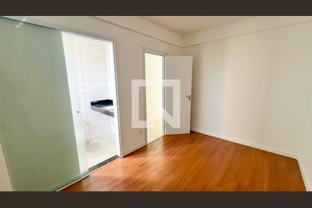 Quarto 1 de apartamento à venda com 3 quartos, 77m² em Coração Eucarístico, Belo Horizonte