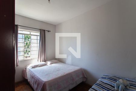 Quarto 1 de casa para alugar com 3 quartos, 360m² em São Salvador, Belo Horizonte