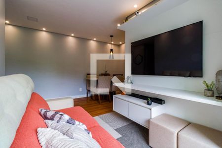 Sala de apartamento à venda com 2 quartos, 50m² em Vila Suzana, São Paulo