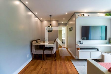 Sala de apartamento à venda com 2 quartos, 50m² em Vila Suzana, São Paulo