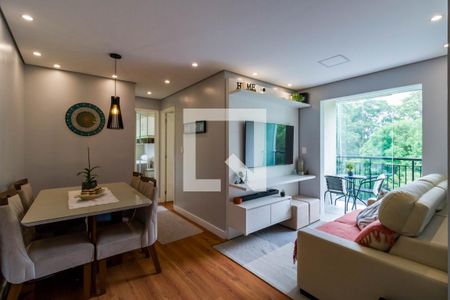 Sala de apartamento à venda com 2 quartos, 50m² em Vila Suzana, São Paulo