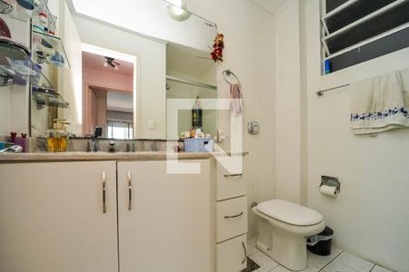 Banheiro de apartamento à venda com 1 quarto, 53m² em Jardim São Pedro, Porto Alegre