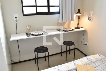 Quarto de kitnet/studio para alugar com 1 quarto, 19m² em Cidade Industrial de Curitiba, Curitiba