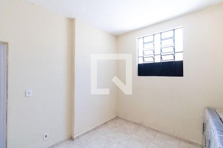 Quarto 2 de casa para alugar com 2 quartos, 60m² em Guaratiba, Rio de Janeiro