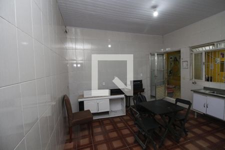 Sala/Cozinha de casa para alugar com 1 quarto, 35m² em Vila Granada, São Paulo