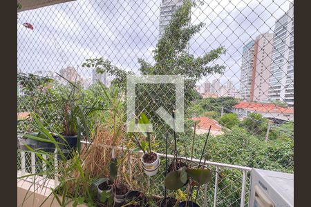 Sacada/Sala de apartamento à venda com 3 quartos, 96m² em Água Branca, São Paulo